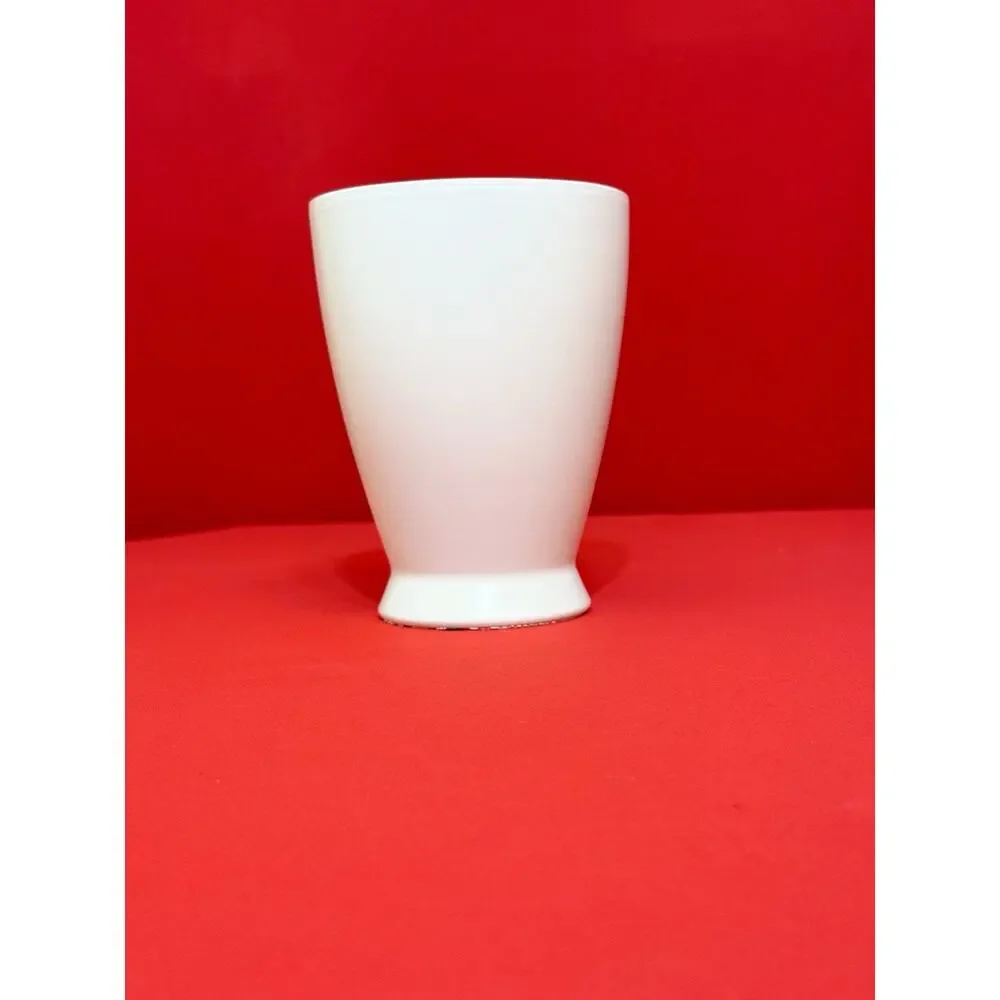 5x6.5”  White Ceramic Flower Orchid Pot